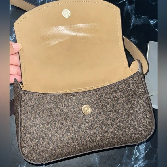 Michael Kors Brown Signature Leather Stripe Waist Fanny Belt Bag S/M - Picture 12 of 13